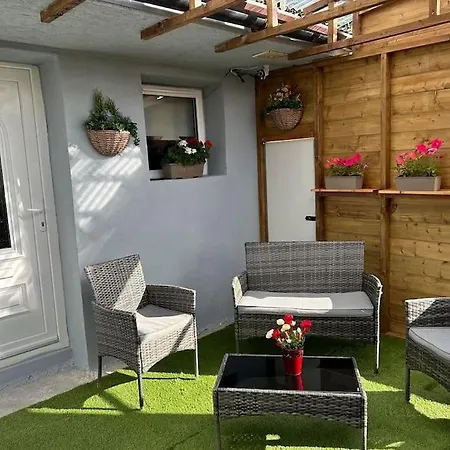 Holiday home Stardust Getaway Tiny-home E32ak40 Piltown