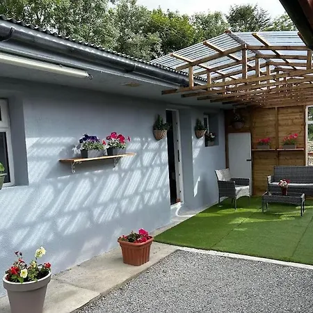 Holiday home Stardust Getaway Tiny-home E32ak40