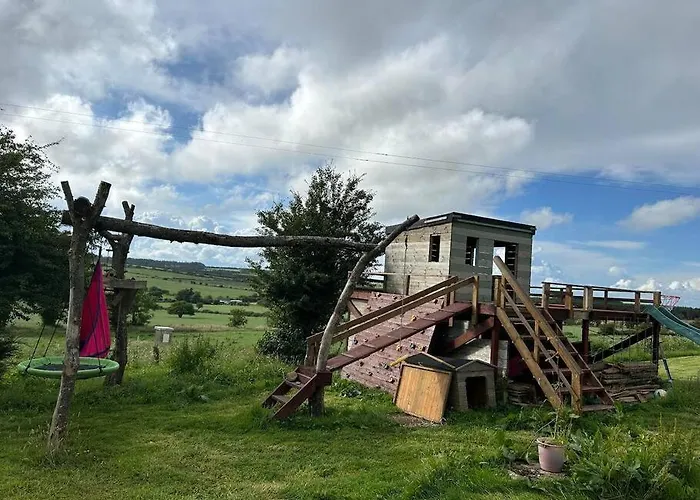 Stardust Getaway Tiny-home E32ak40